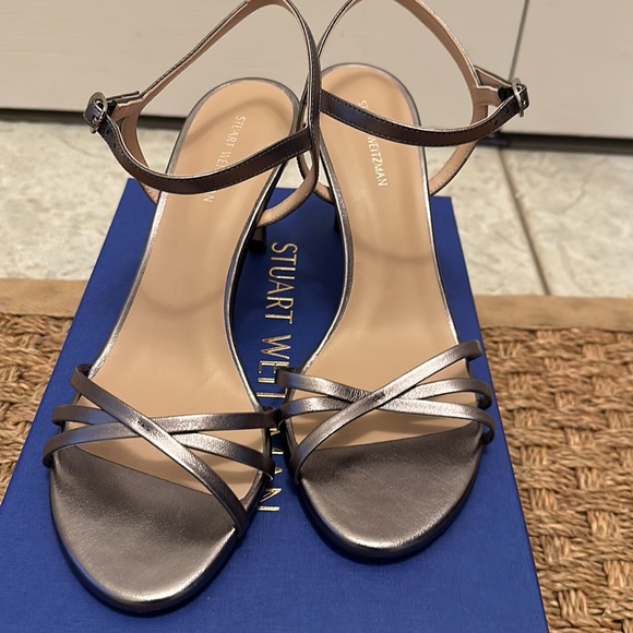 New in box Stuart Weitzman size 7.5 - Picture 3 of 7
